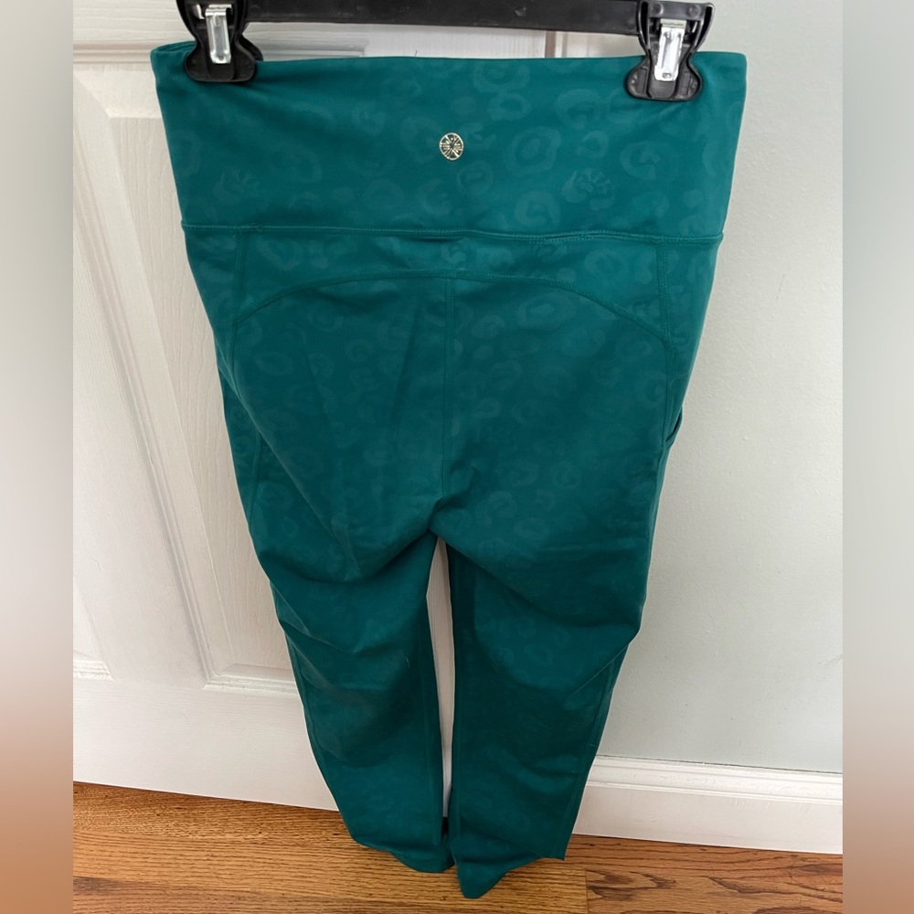 Lilly Pulitzer high rise green leopard leggings